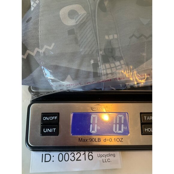 Travis Mathew Mens XL Collared Shirt Blue Geometric Golf Novelty Pima Cotton*Rea - Picture 6 of 6